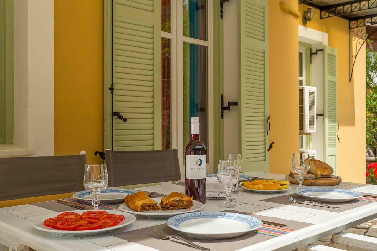 Yellow House Ithaca فاثي المظهر الخارجي الصورة