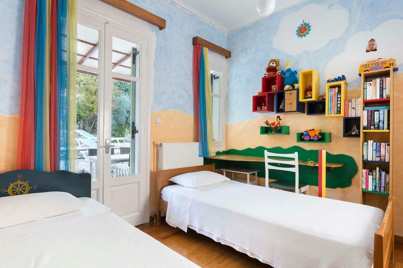 Yellow House Ithaca فاثي المظهر الخارجي الصورة